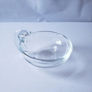 -Toscany Crystal Bow with snail handle